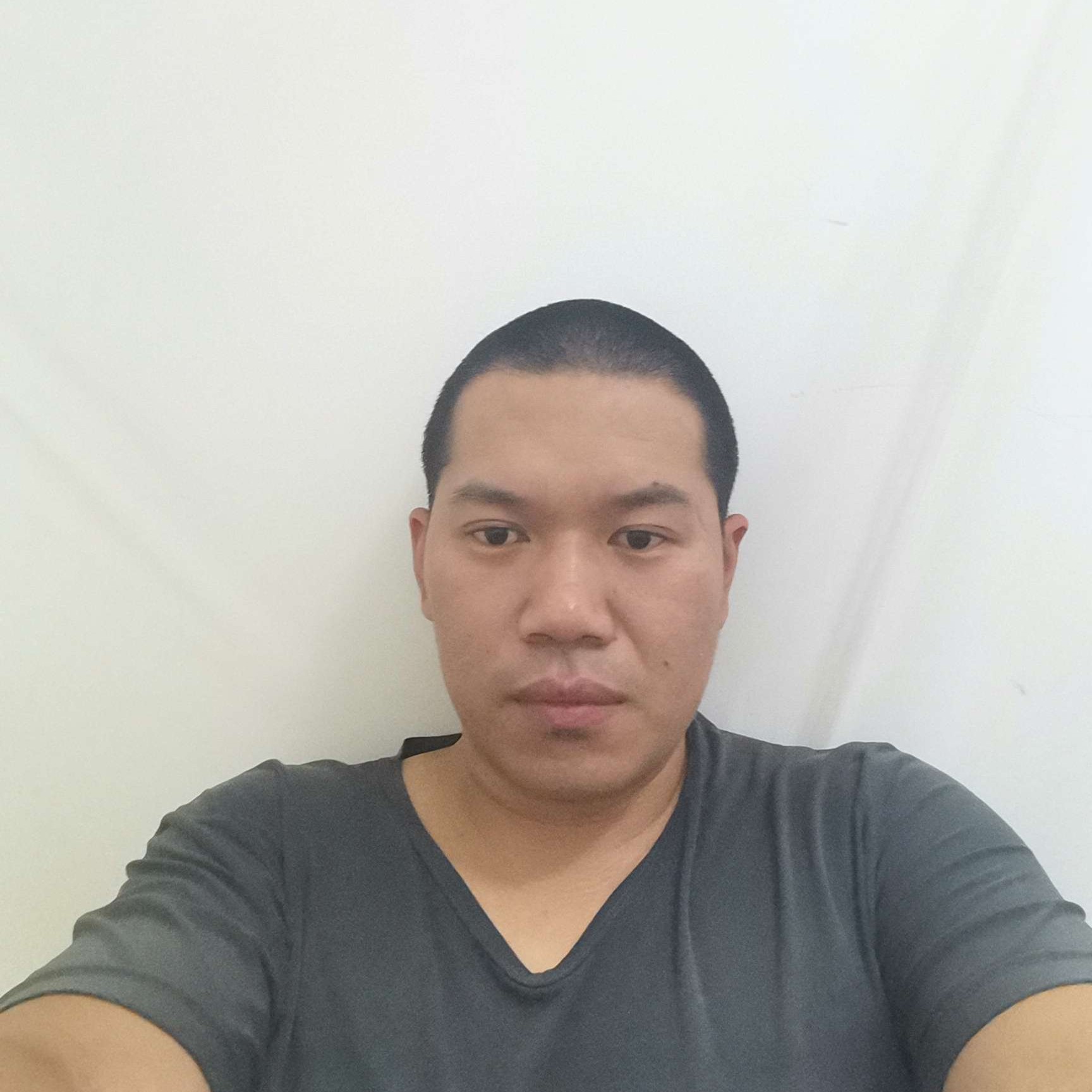 石头vs孤独的照片