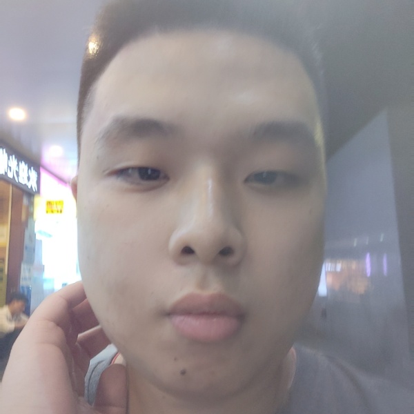 犹豫向蝶舞的照片