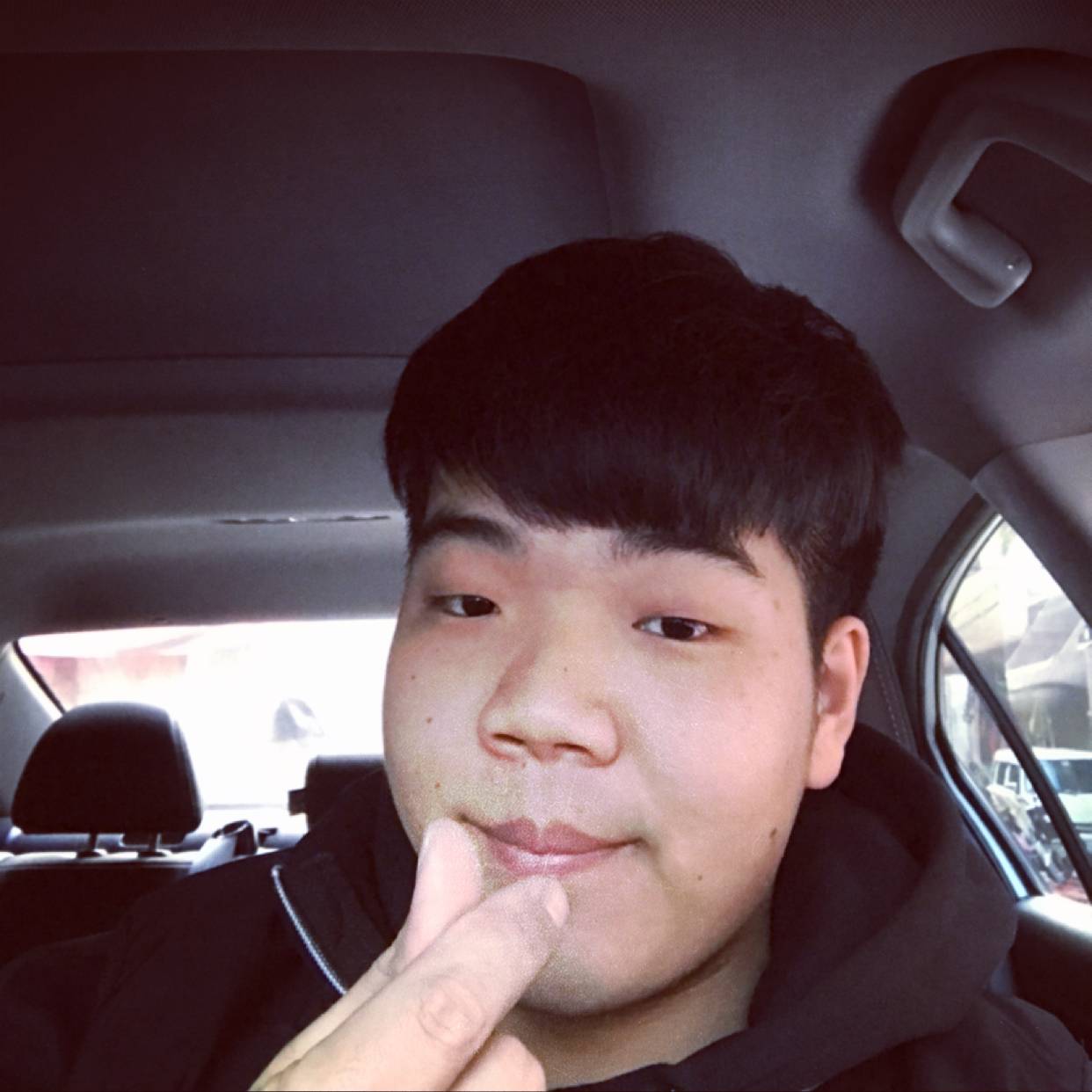 睫毛膏邂逅冷酷的照片