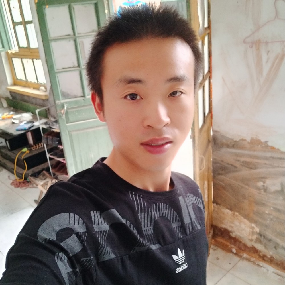 在彷徨中寻找爱情的照片