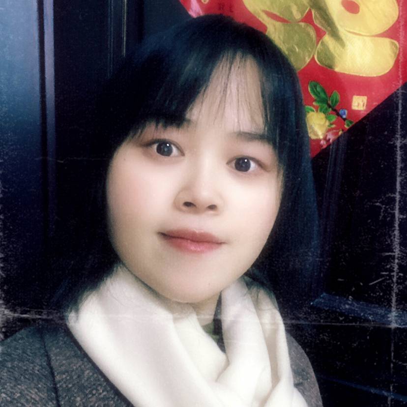 曲悠扬的照片