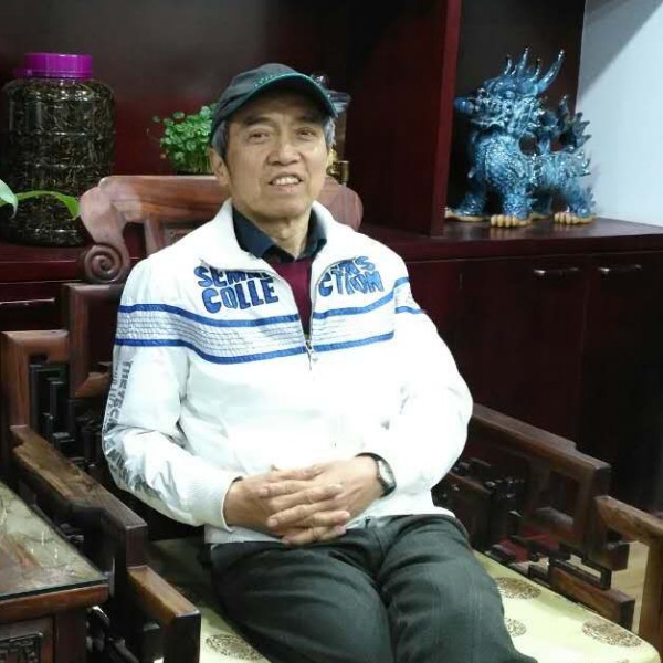 志钢的照片