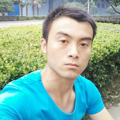 微笑打冷眸的照片