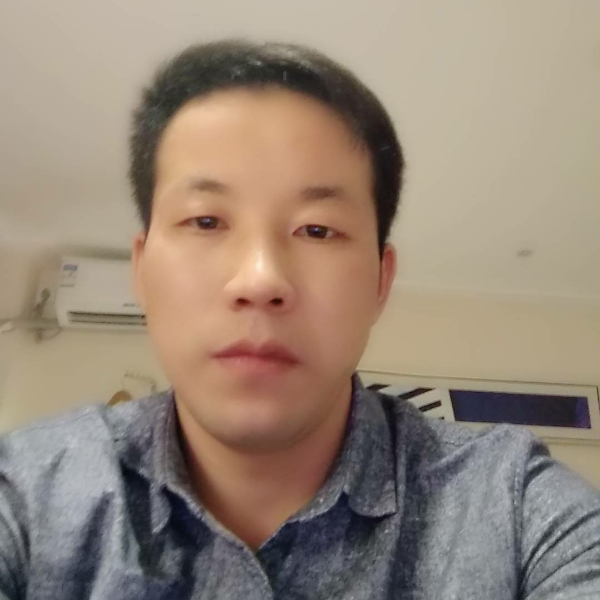 冷艳演变钢铁侠的照片
