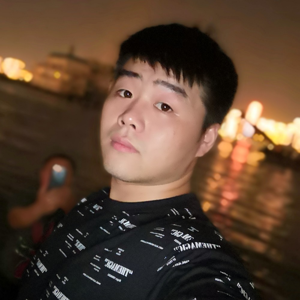 小胖  。的照片