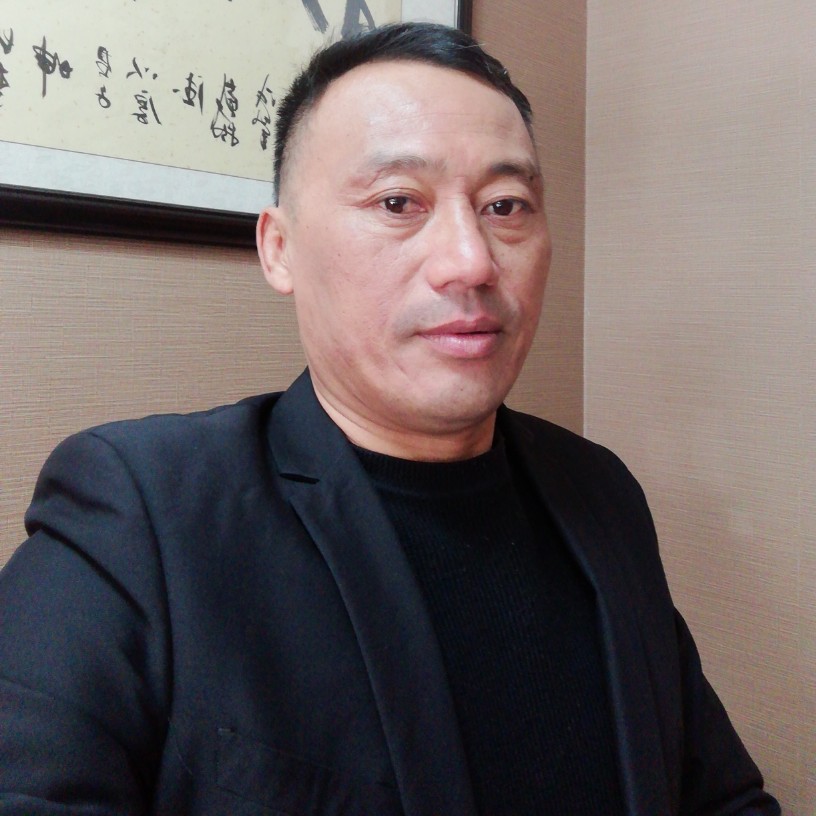 洁净笑雨的照片
