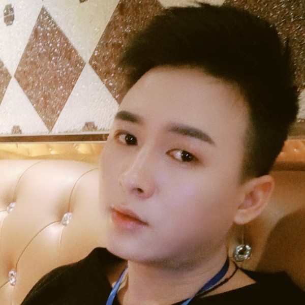 大神那耍酷的照片