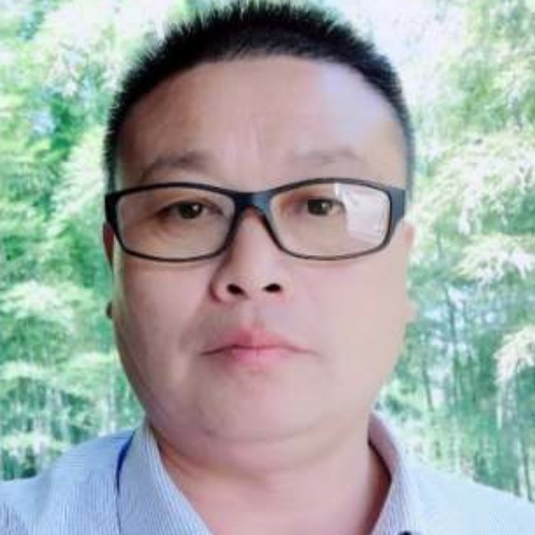 冬天缠绵的照片