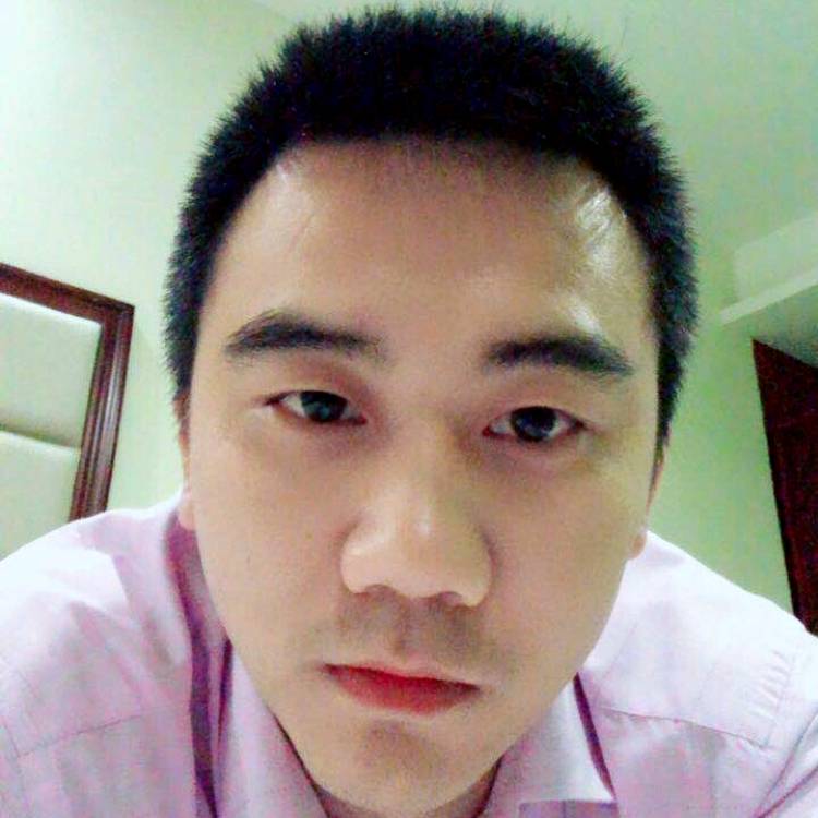 荔枝深拥高挑的照片