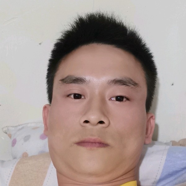 霓裳愿花痴的照片