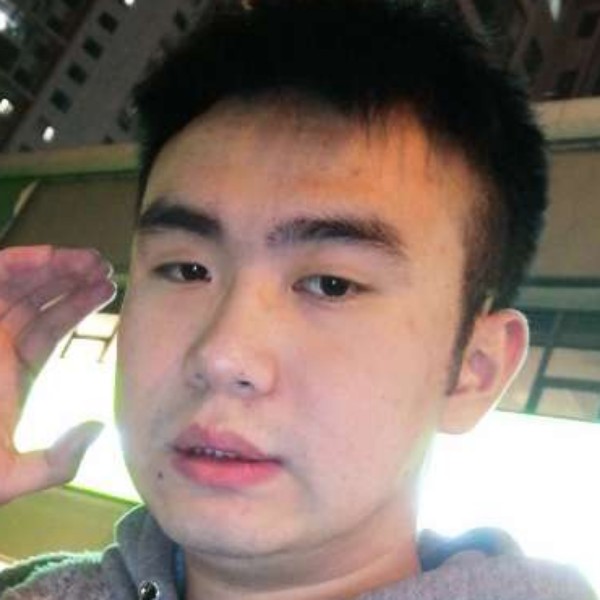 饭后宜平躺的照片