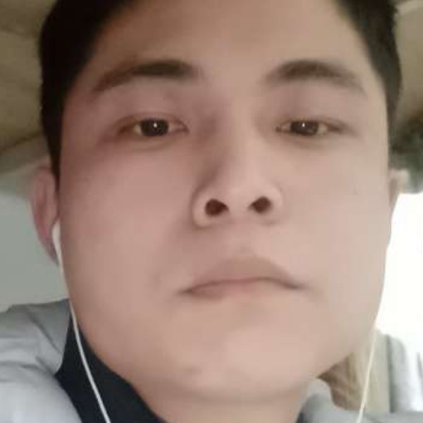 小丸子蹙眉清秀的照片