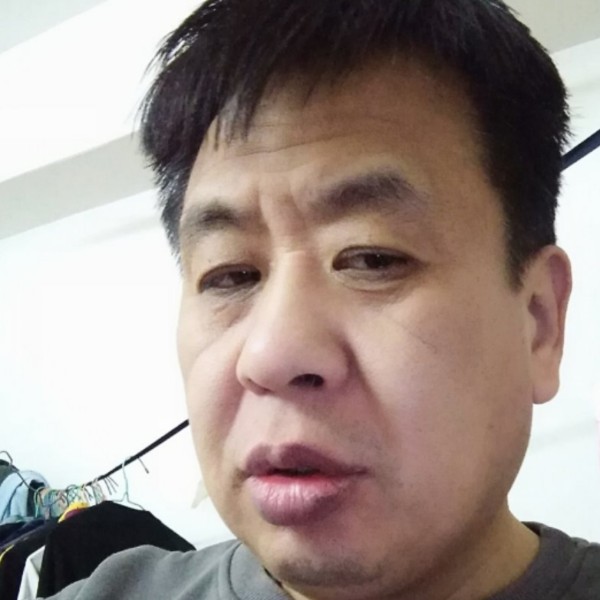 薛华占的照片