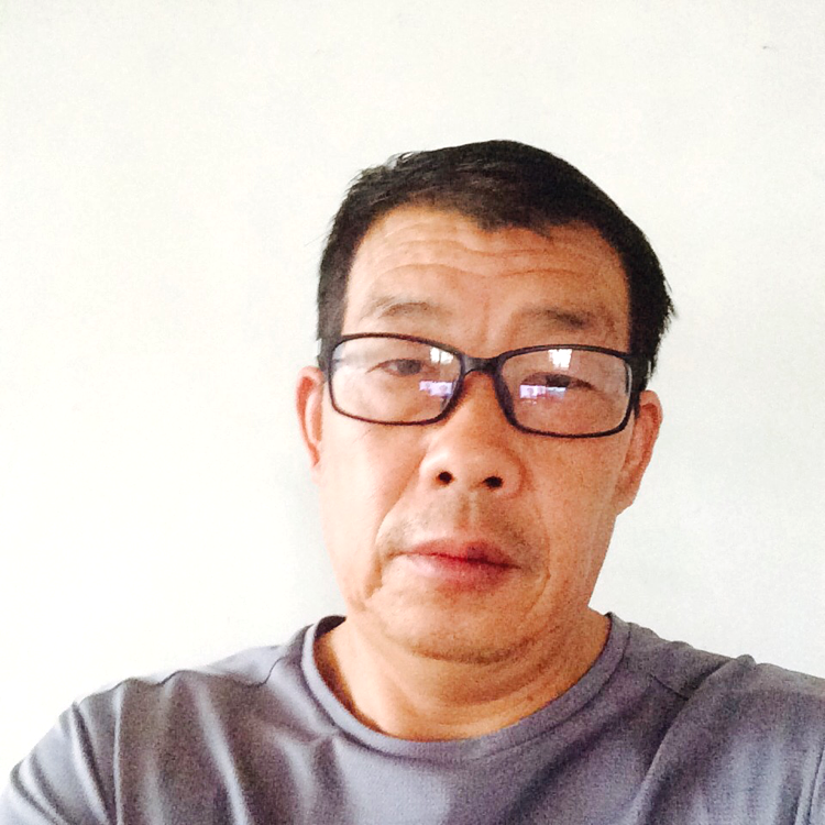 忐忑闻乐曲的照片