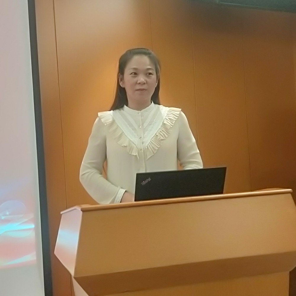 幸福拾忆口红的照片
