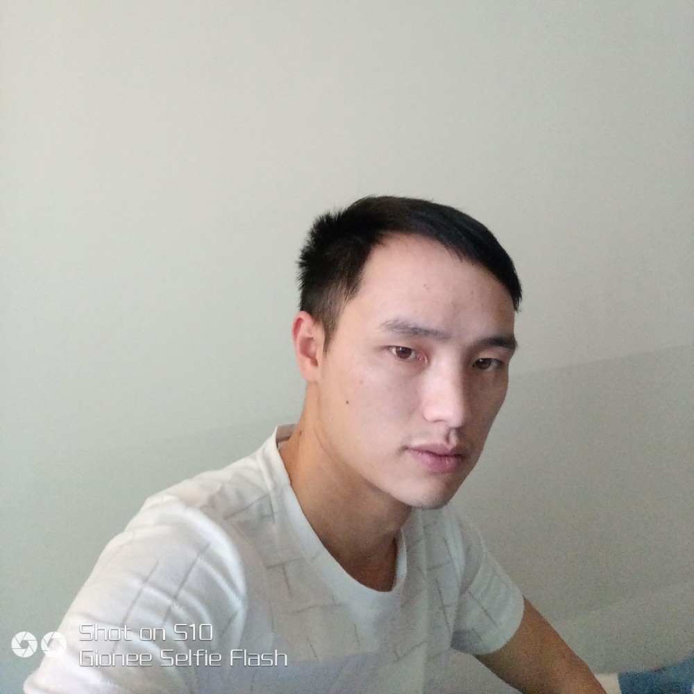缥缈等待的照片