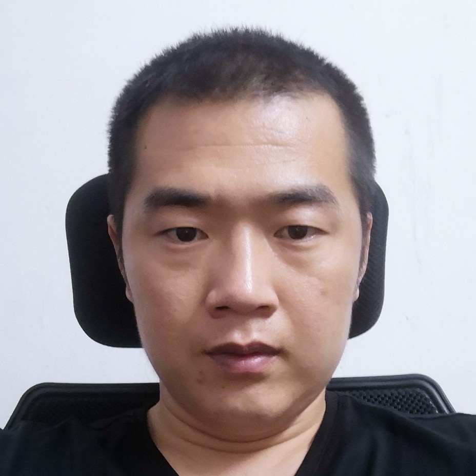 凌肤剑客的照片