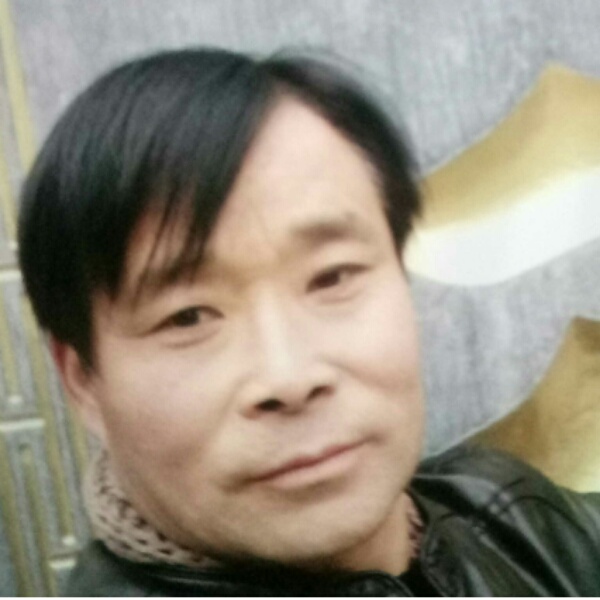 谁烤鸡的照片