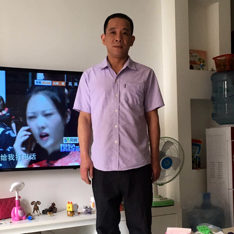 晨曦失眠的照片