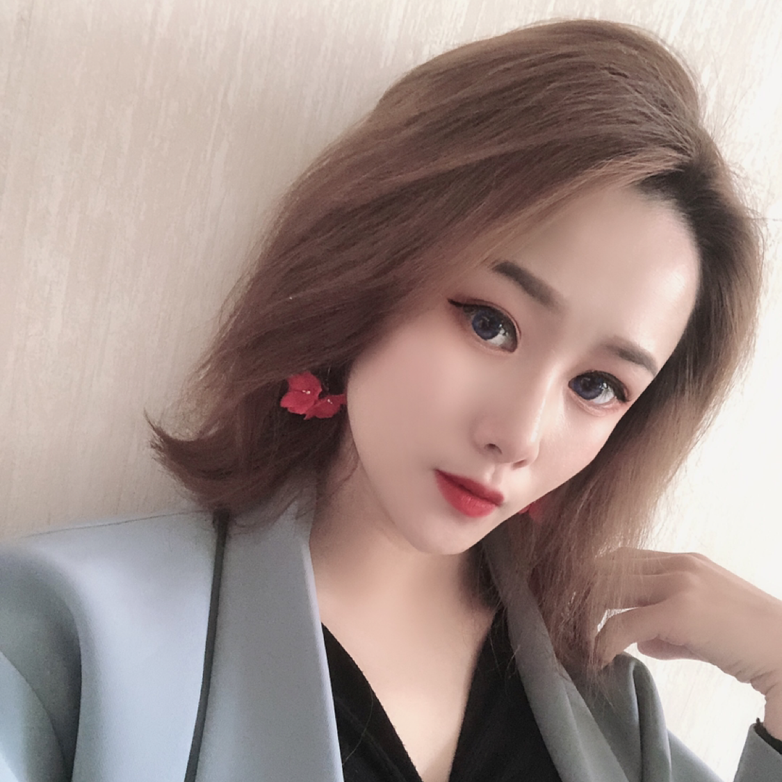 少女精明的照片