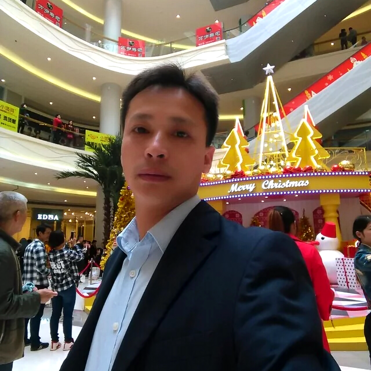 盼天明的照片