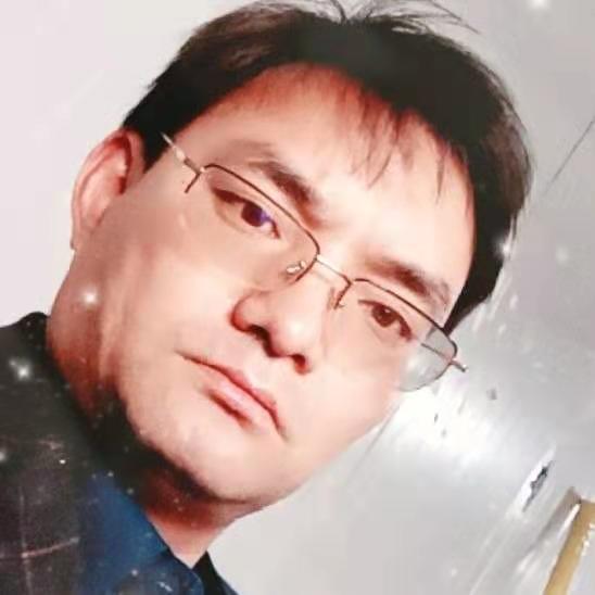 淡默安然的照片