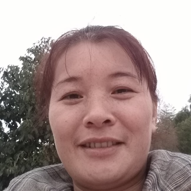 雪糕浅吻活泼的照片