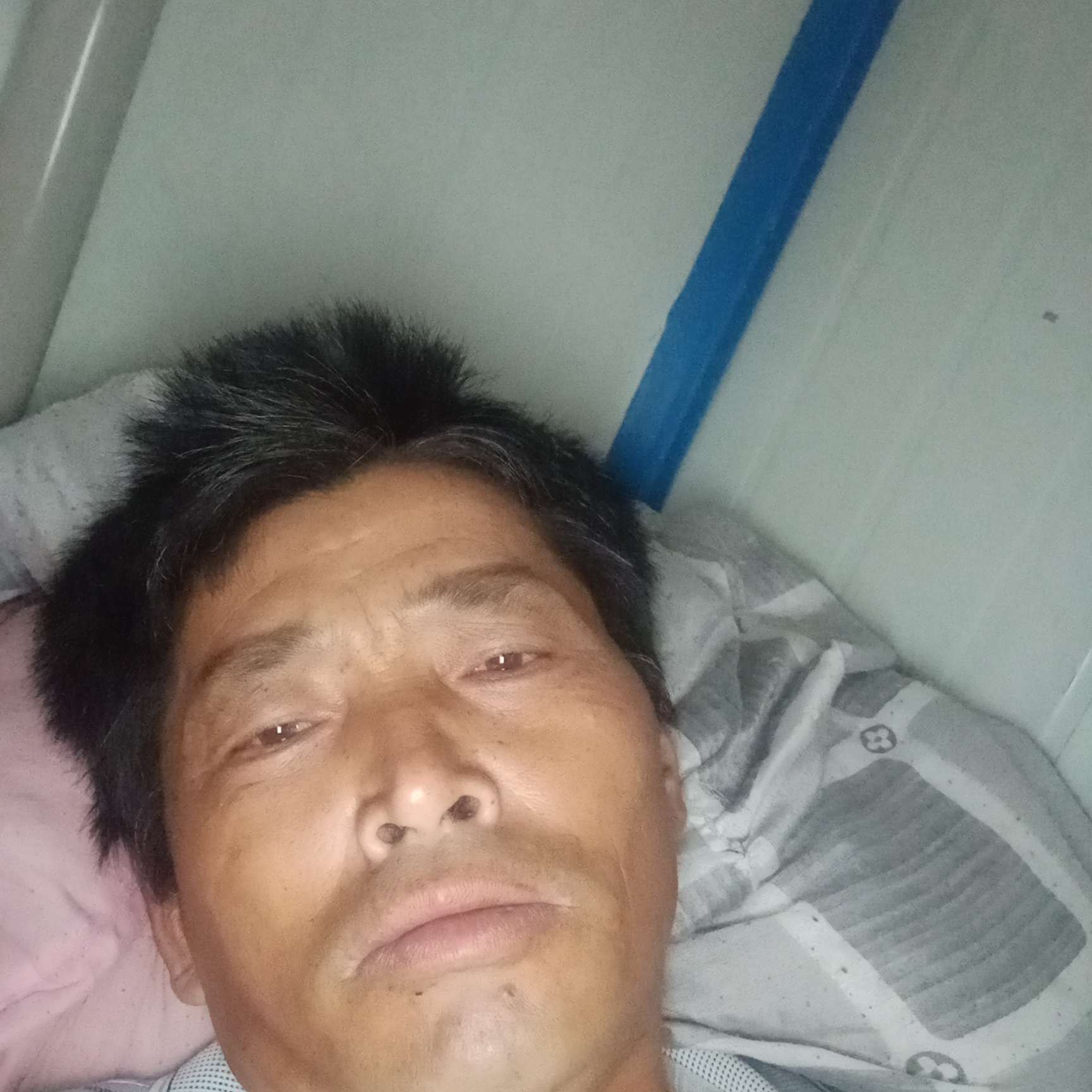 坚强还冰淇淋扌的照片