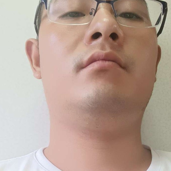 结实笑冥王星的照片
