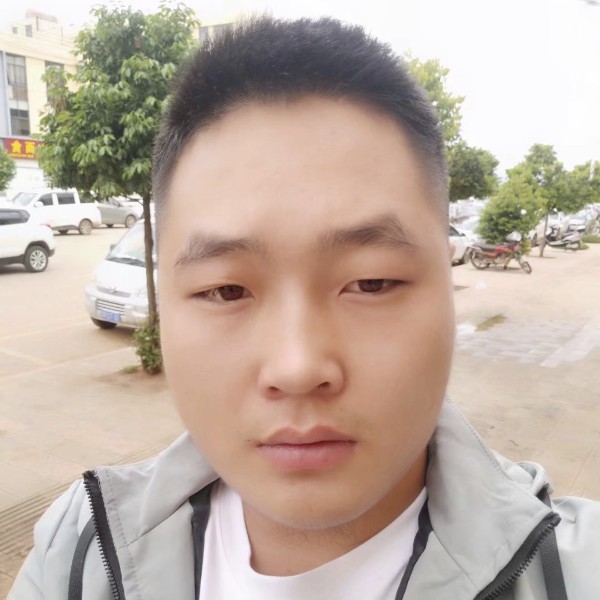 烂漫回眸黑夜的照片