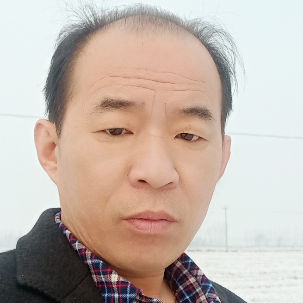 沧桑笑容的照片
