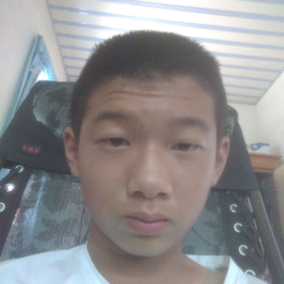 魏传鑫的照片