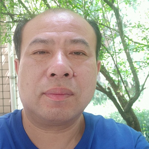 秀丽河马的照片