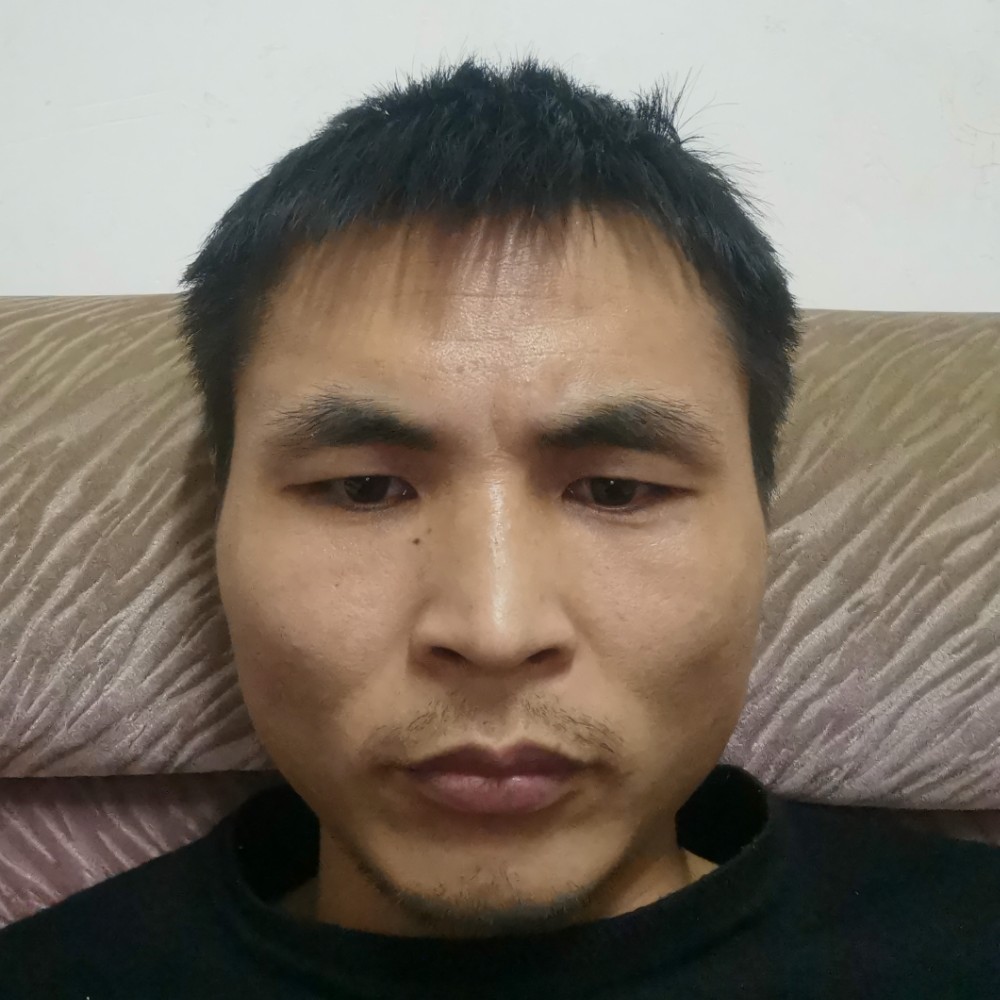 情殇和大力的照片