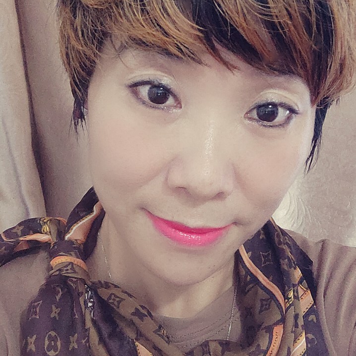 顺心漫步白云的照片