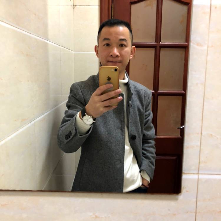 一双手等你牵1的照片
