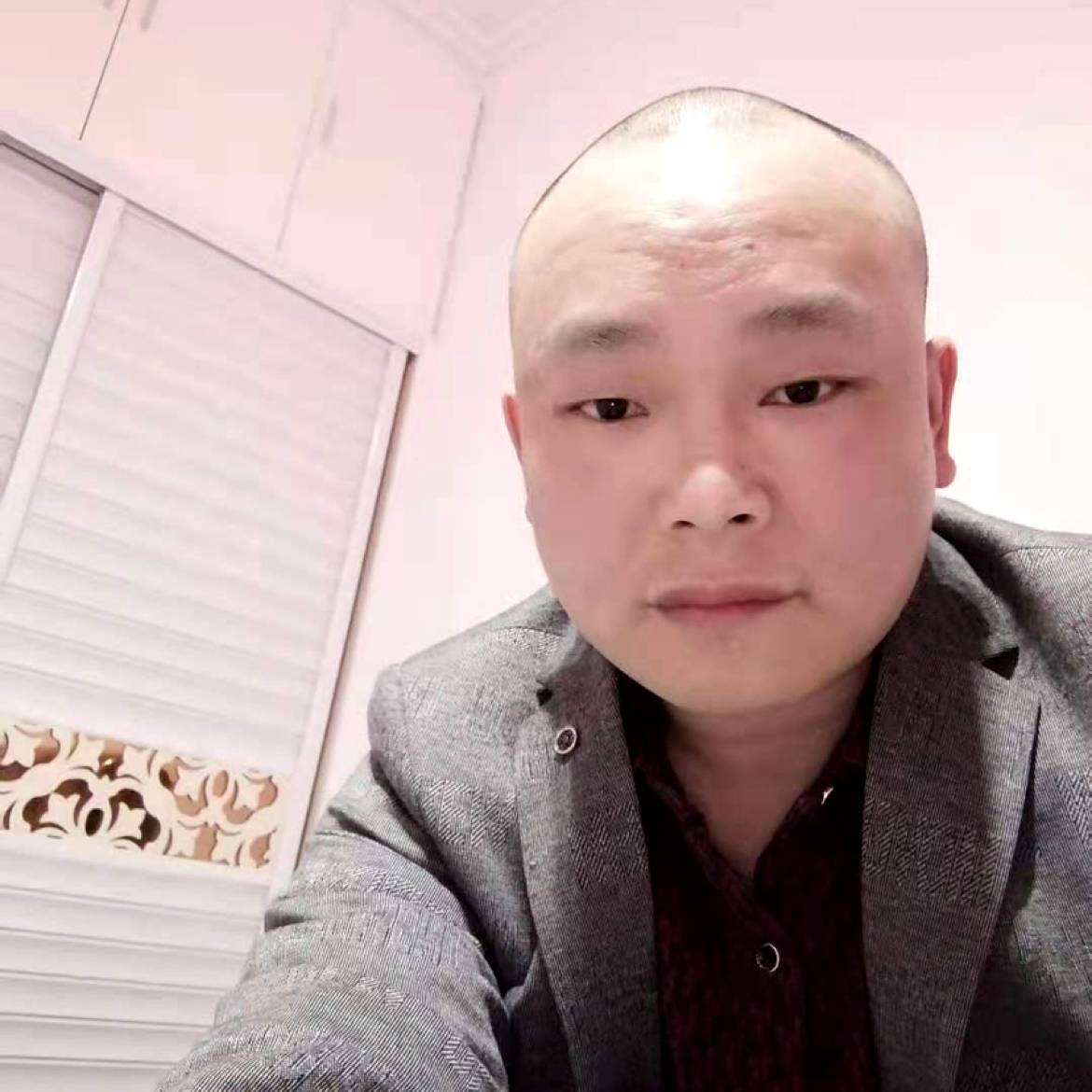 路灯和等待的照片