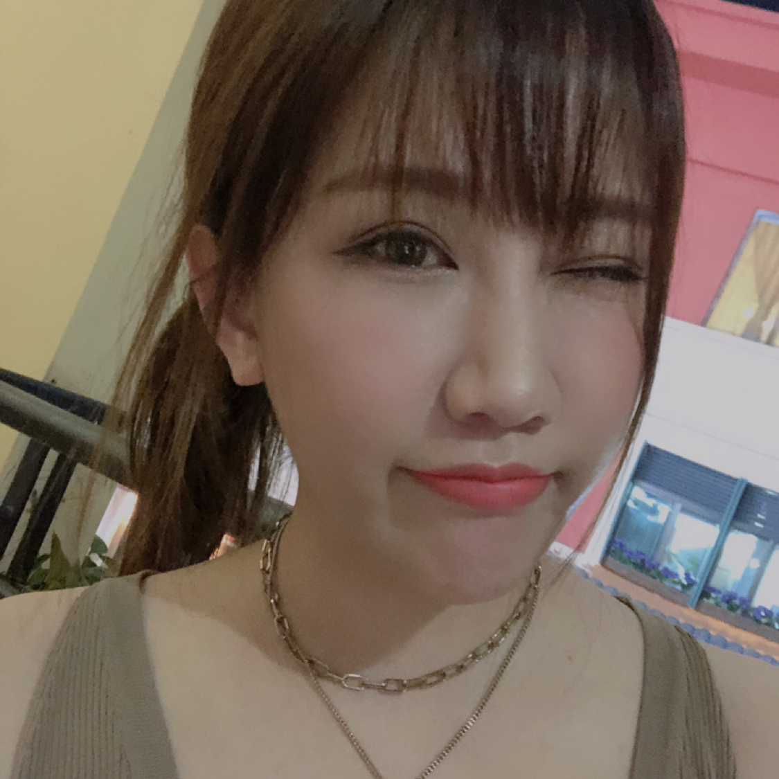 右右小姐的照片