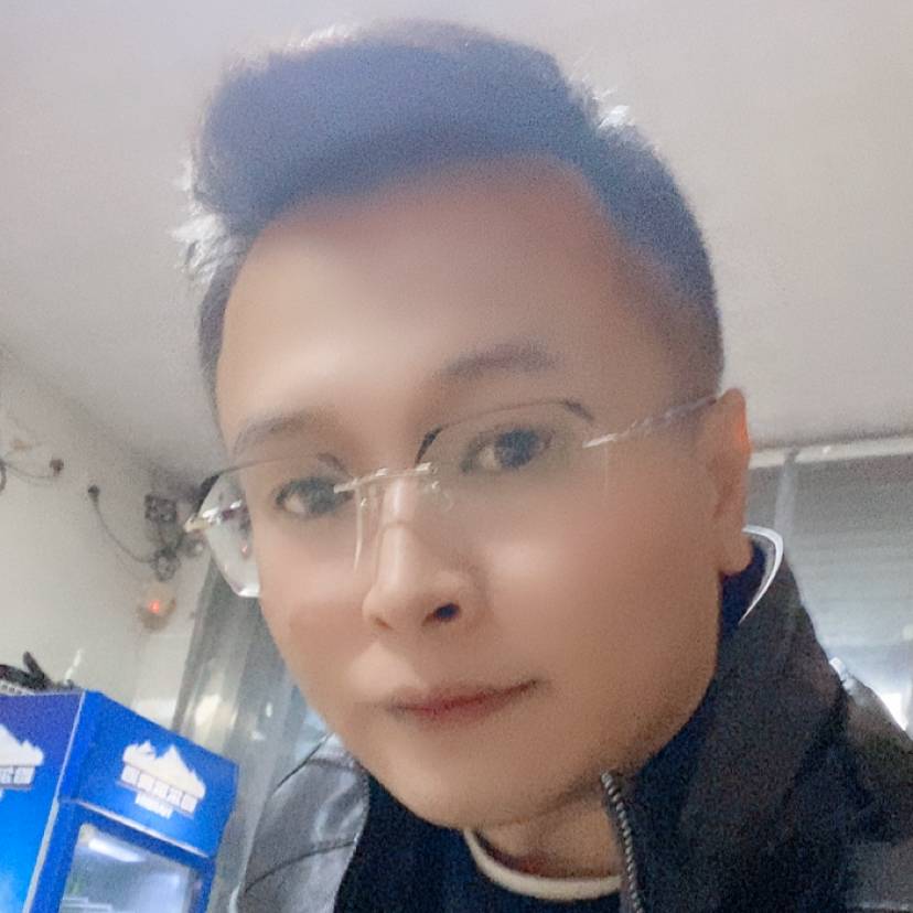 青衫等待酷炫的照片