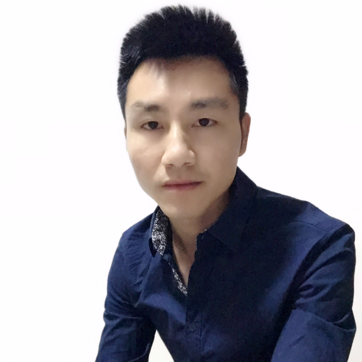 罗家ジ大公子的照片