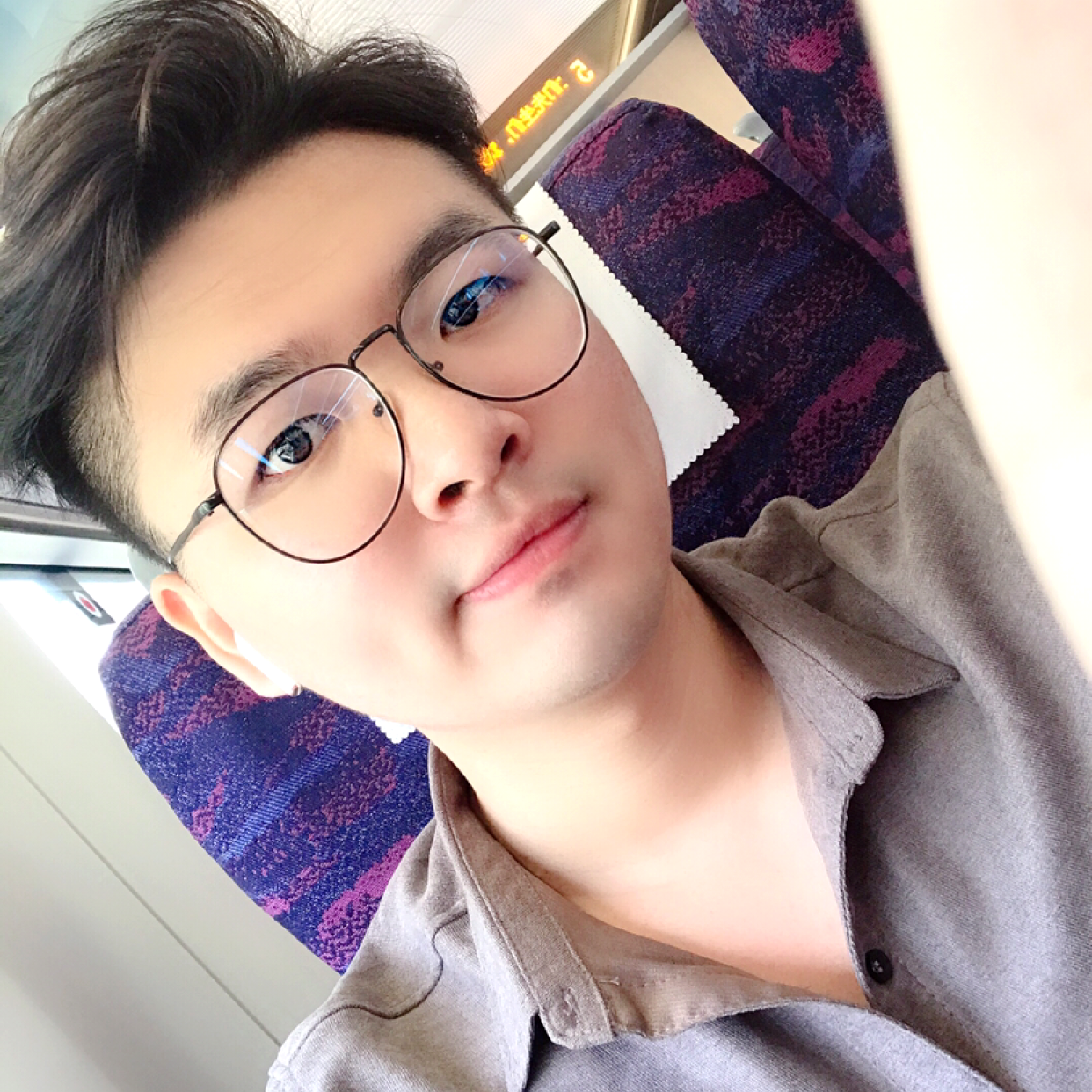 流尘 ，的照片