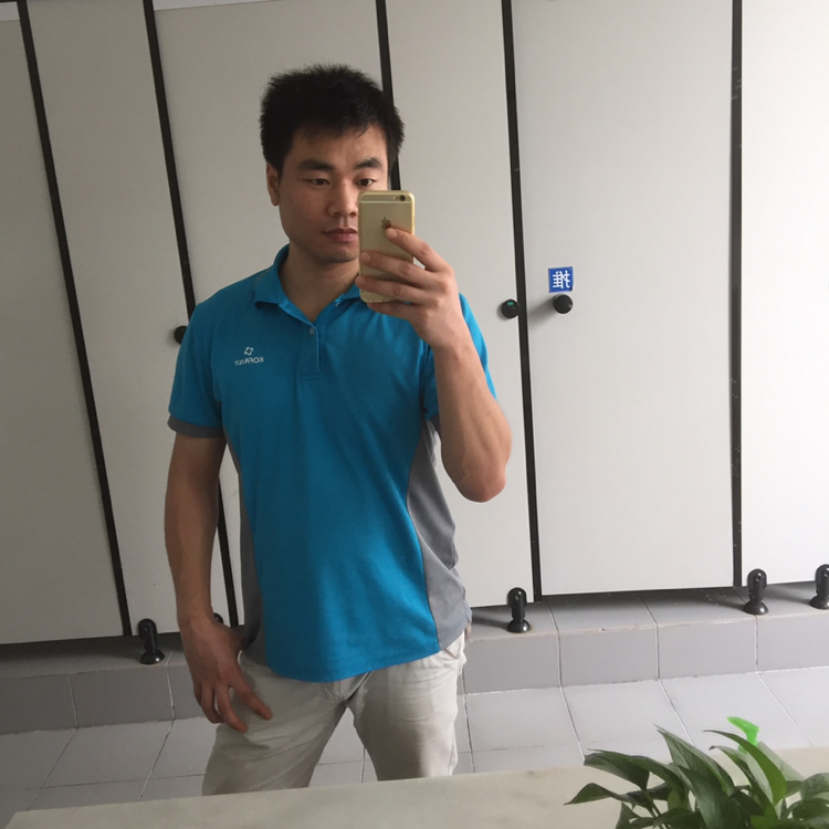 伶俐闻半夏的照片