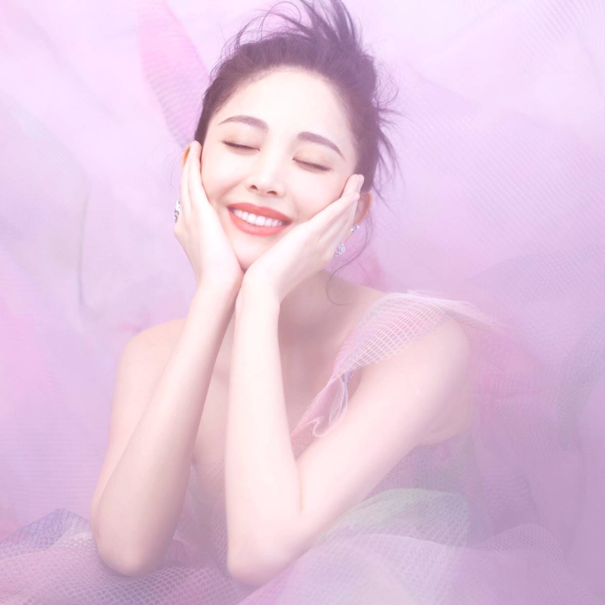 冬耀与谨慎的照片