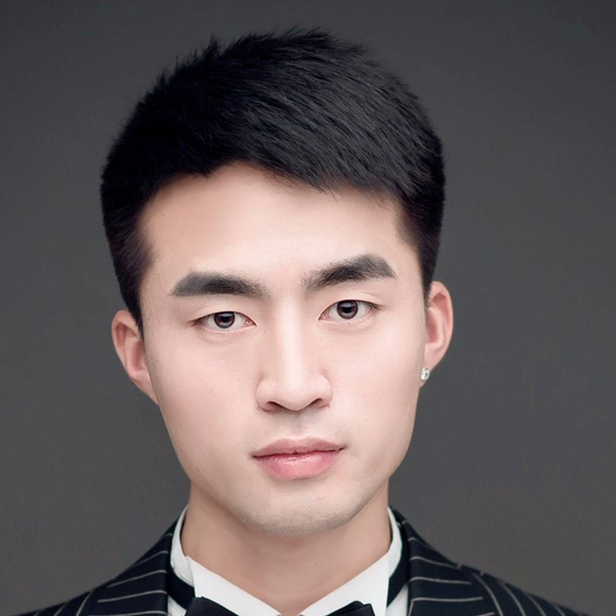 路再难跪着也要走的照片