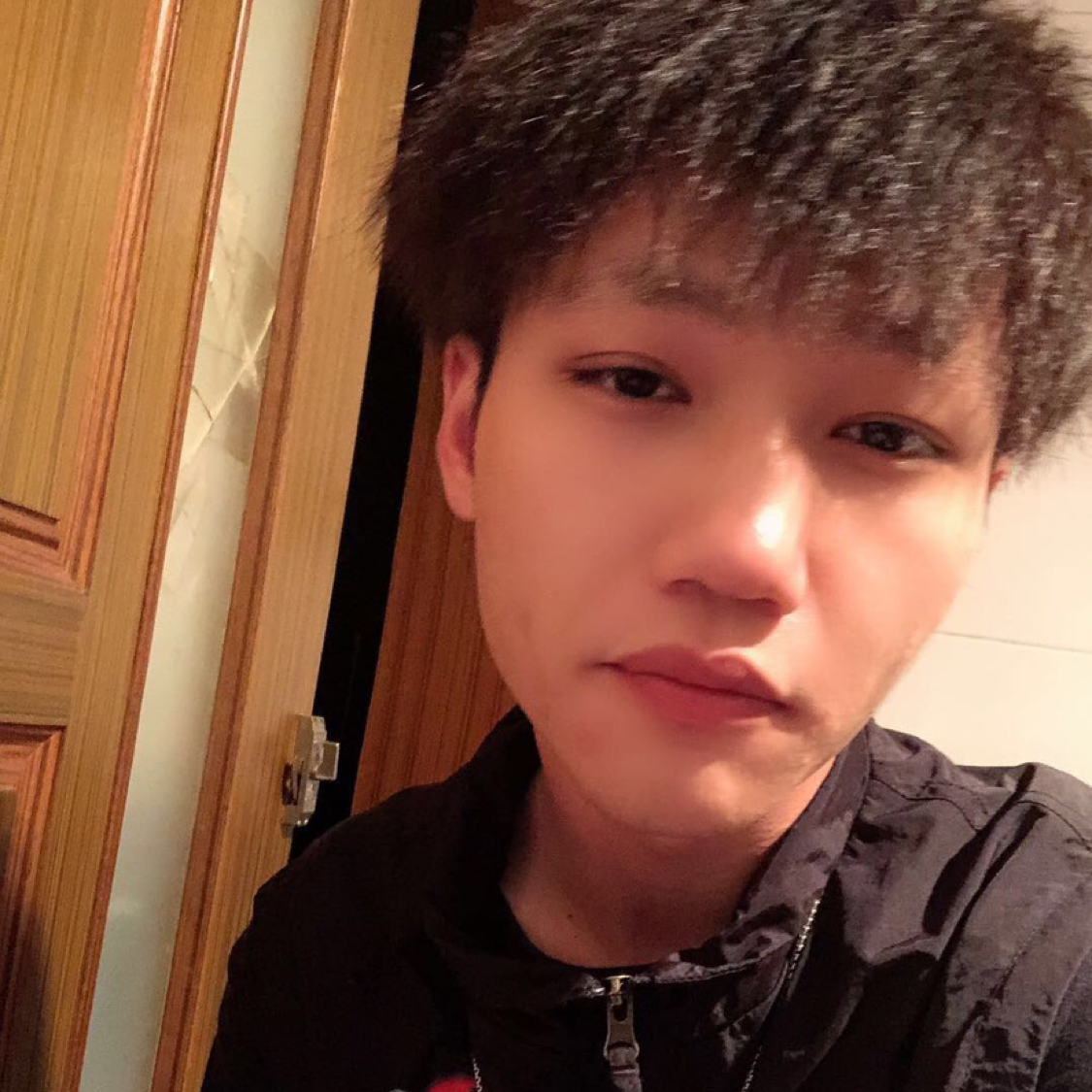 赵铁柱l的照片