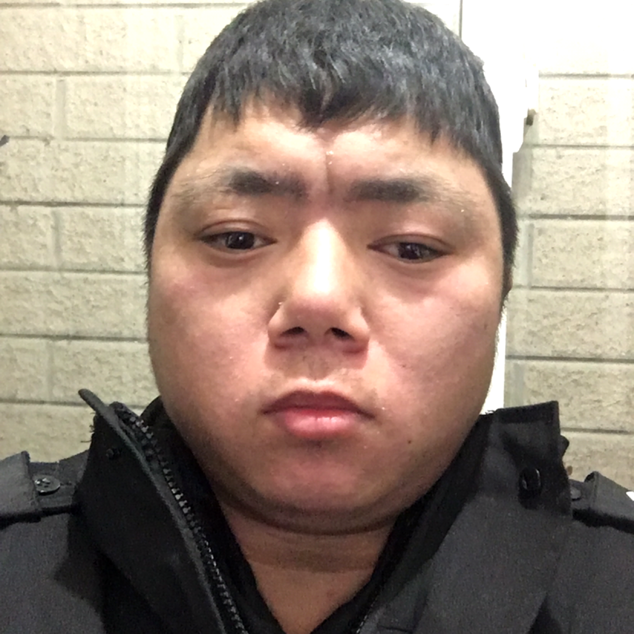 缓慢泪了万宝路的照片