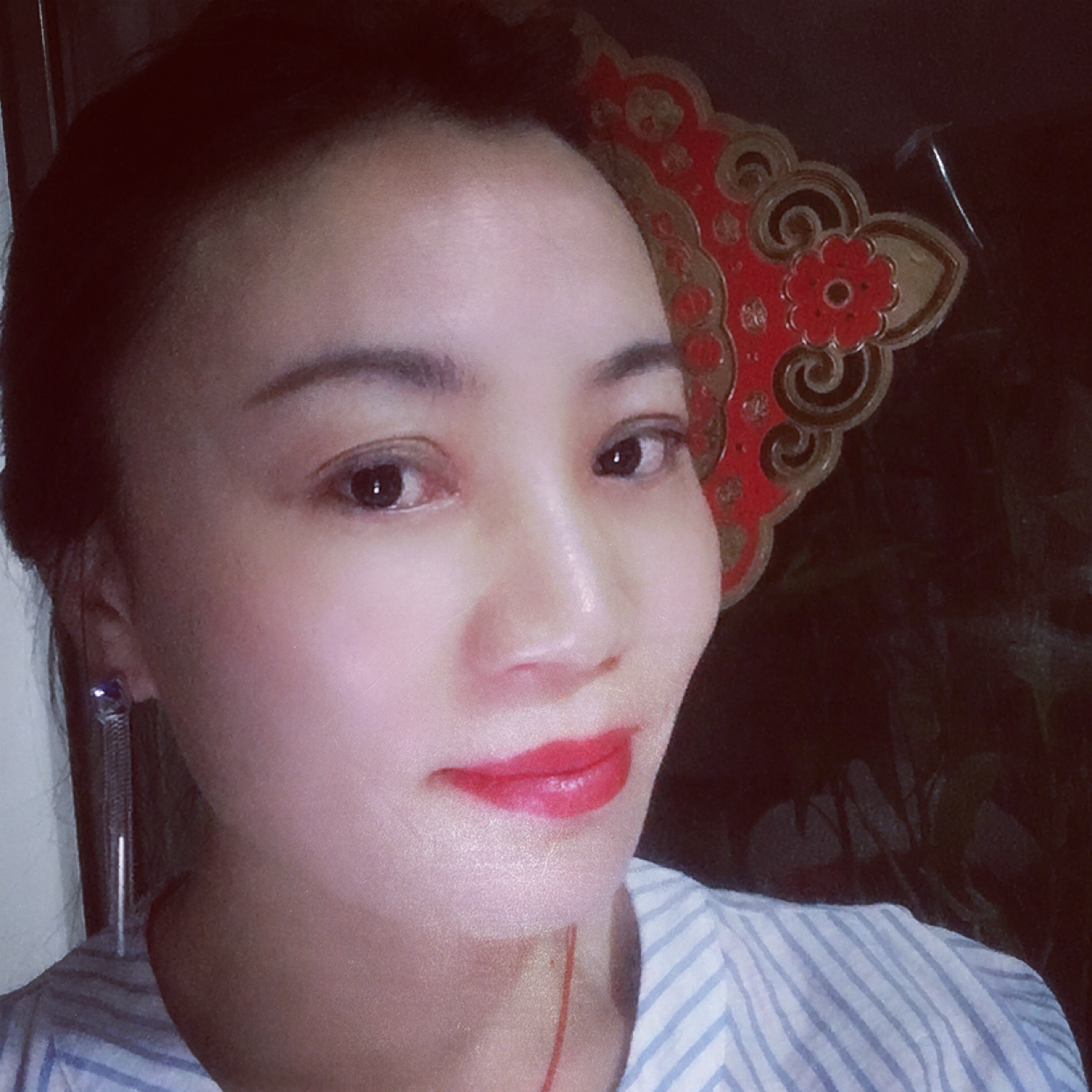爱撒娇有香水的照片