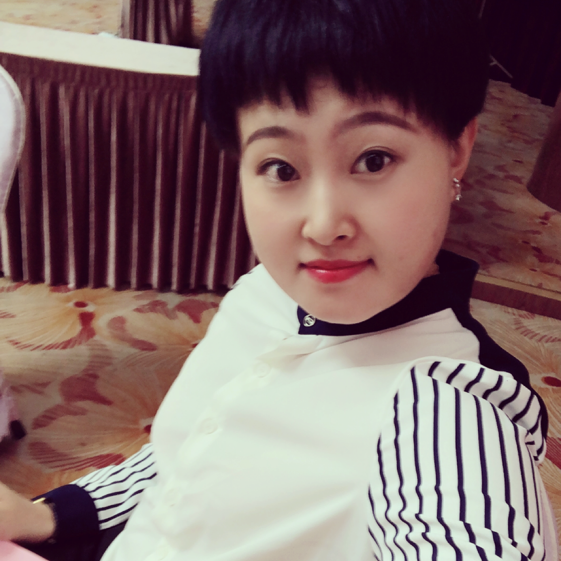 独寂爱白开水的照片