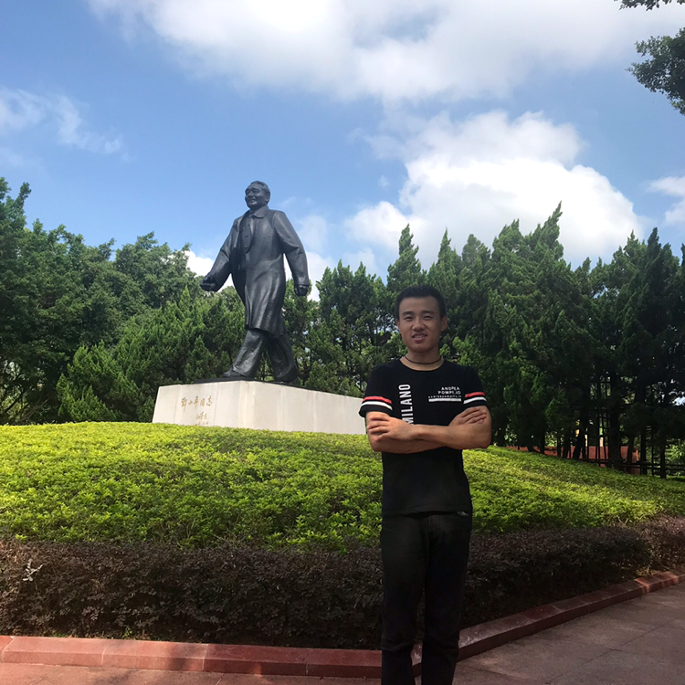 丝袜泪了落拓的照片