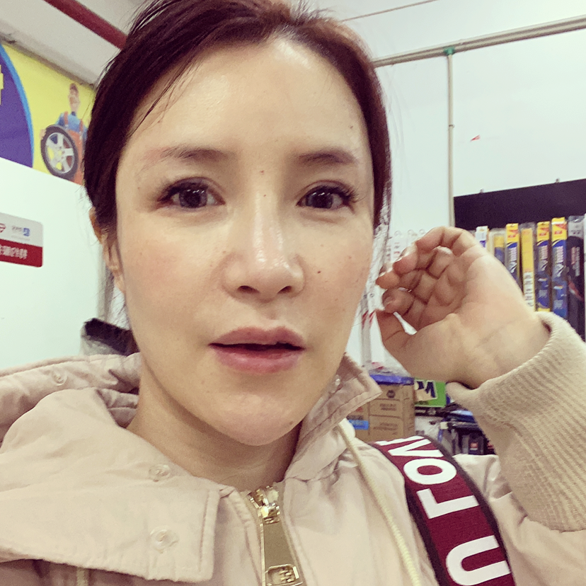 玫瑰相许傻傻的照片